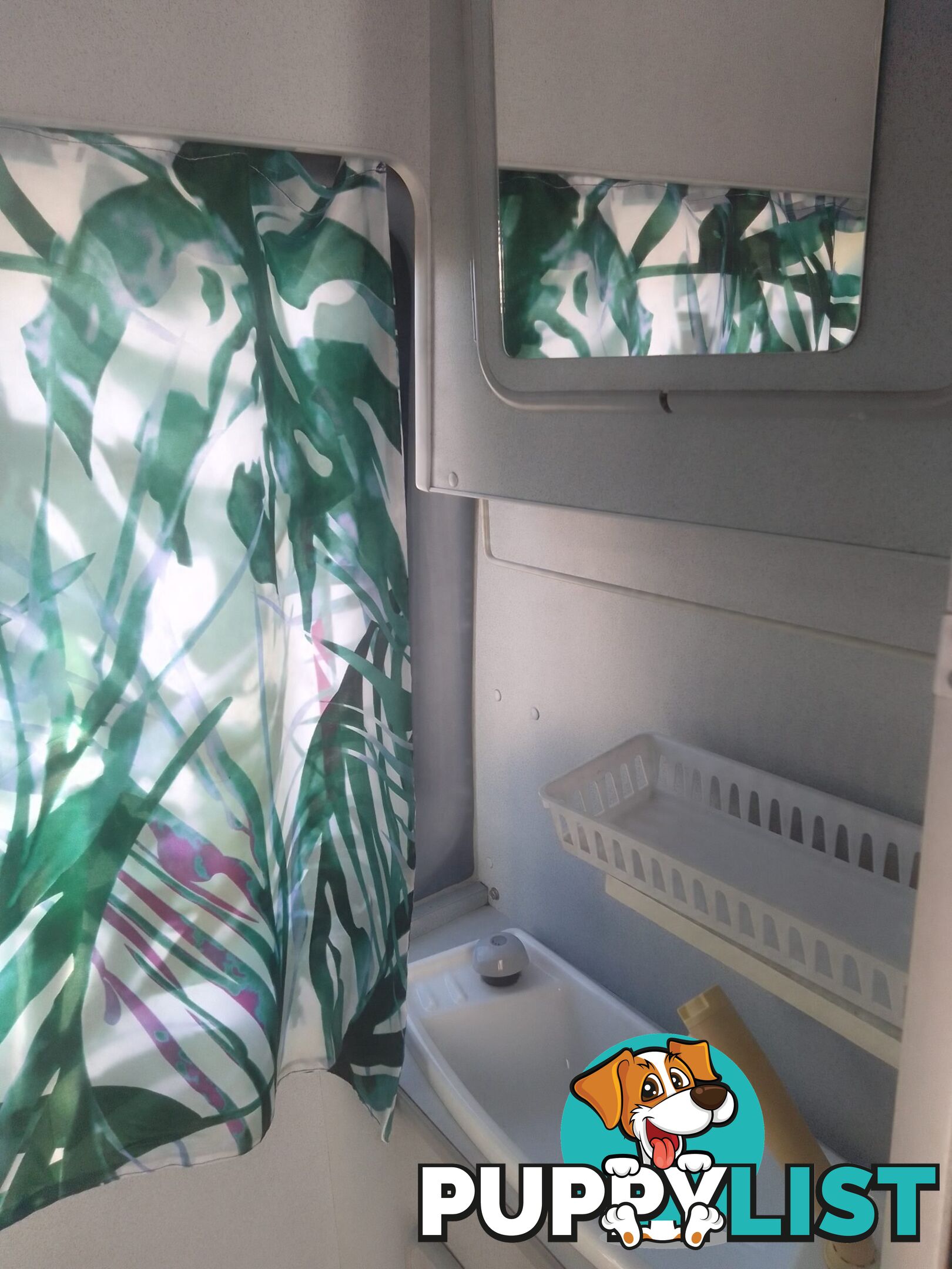 USED 1998 MERCEDEZ BENZ SPRINTER 308D TOURING MOTOR HOME