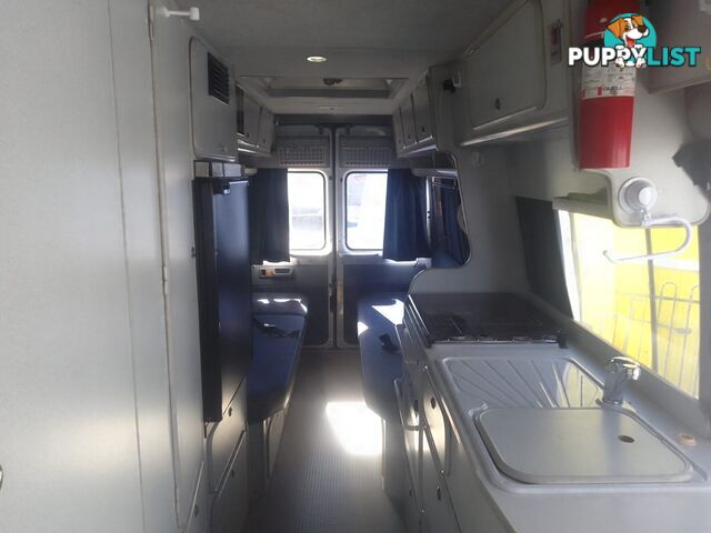 USED 1998 MERCEDEZ BENZ SPRINTER 308D TOURING MOTOR HOME