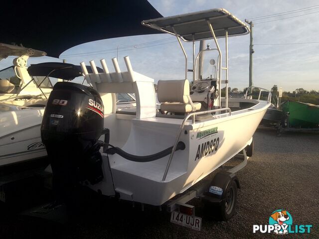 USED 2019 AQUAMASTER 490 CENTRE CONSOLE WITH A 2019 80HP SUZUKI 4 STROKE OUTBOARD ON A MARFAIR MARINE SINGLE AXLE TRAILER