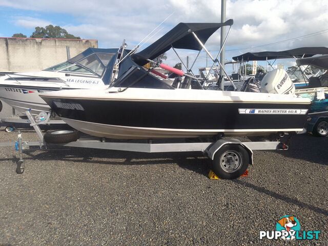 USED 1989 HAINES HUNTER 455R SPORTS RUNABOAT WITH A 115HP ETEC OUTBOARD ON A 1981 FELK TRAILER
