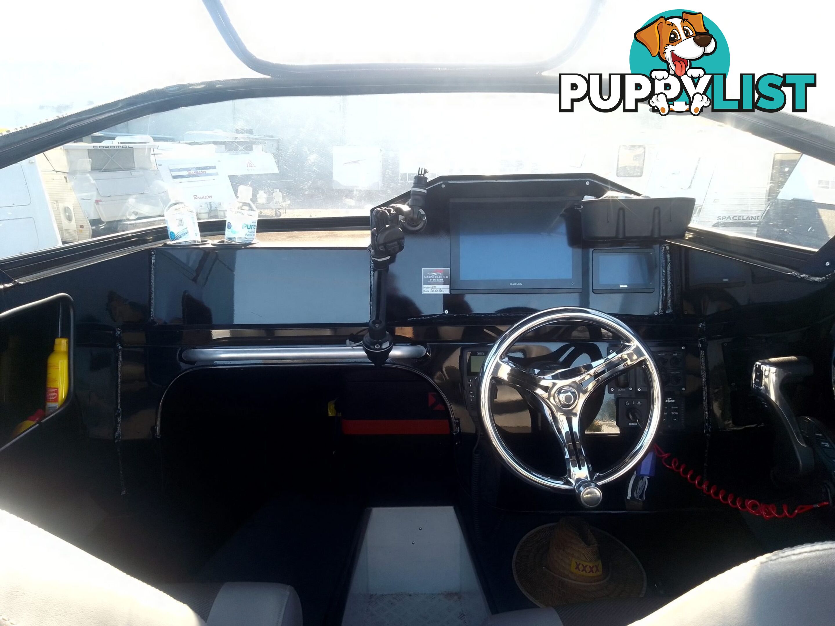 USED 2022 STESSL 660 COASTRUNNER MAGNUM CENTRE CABIN WITH A V6 225HP YAMAHA FOUR STROKE ENGINE ON A DUNBIER DUAL AXLE TRAILER
