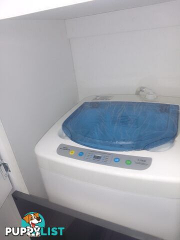 USED 2021 SUPREME CLASSIC TOURING CARAVAN 21FT