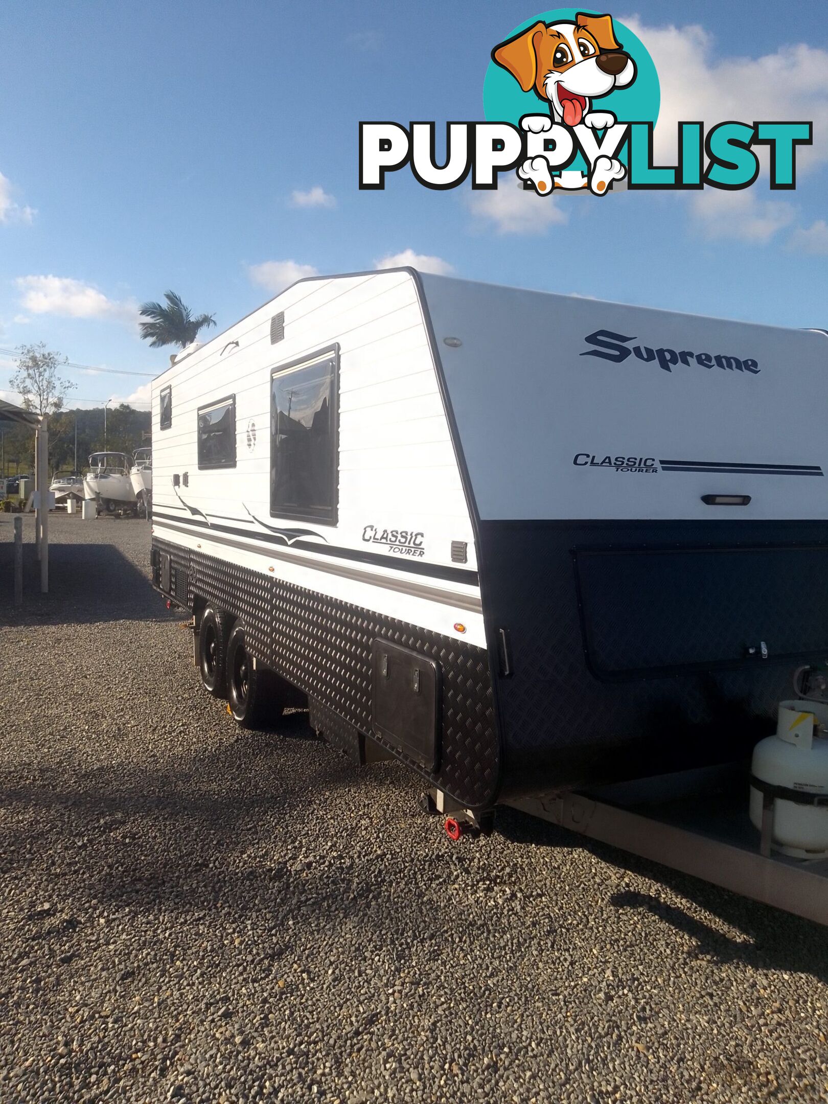 USED 2021 SUPREME CLASSIC TOURING CARAVAN 21FT