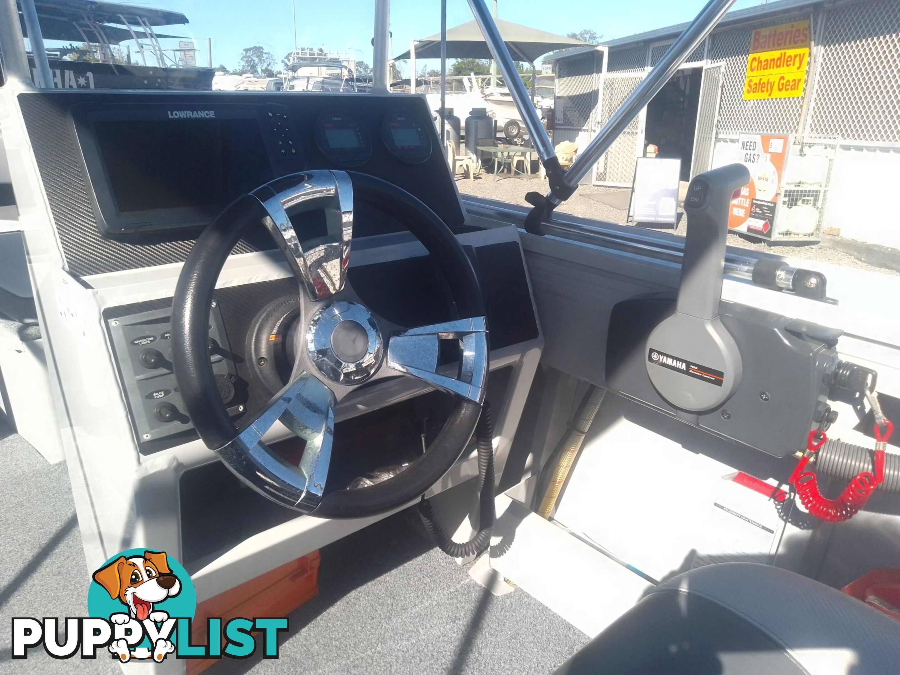 USED 2020 HORIZON FREESTYLER 5.25M SIDE CONSOLE WITH A 2020 YAMAHA 90HP 4 STROKE OUTBOARD ON A 2020 DUNBIER SINGLE AXLE TRAILER.