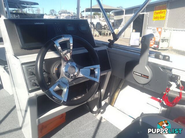 USED 2020 HORIZON FREESTYLER 5.25M SIDE CONSOLE WITH A 2020 YAMAHA 90HP 4 STROKE OUTBOARD ON A 2020 DUNBIER SINGLE AXLE TRAILER.