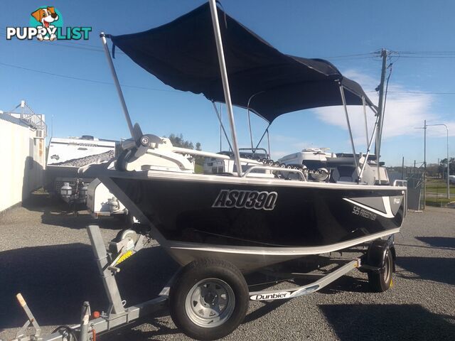 USED 2020 HORIZON FREESTYLER 5.25M SIDE CONSOLE WITH A 2020 YAMAHA 90HP 4 STROKE OUTBOARD ON A 2020 DUNBIER SINGLE AXLE TRAILER.