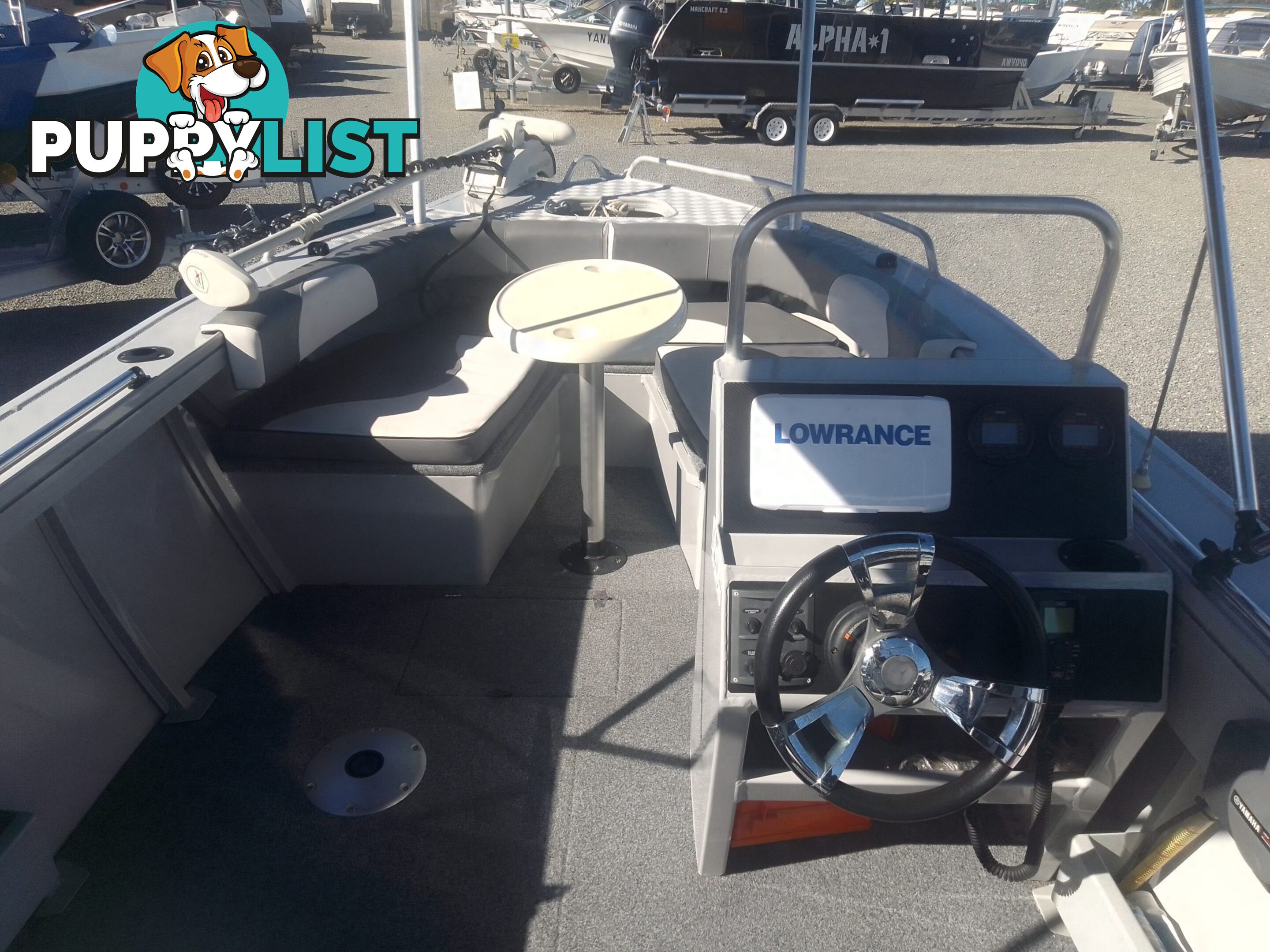USED 2020 HORIZON FREESTYLER 5.25M SIDE CONSOLE WITH A 2020 YAMAHA 90HP 4 STROKE OUTBOARD ON A 2020 DUNBIER SINGLE AXLE TRAILER.