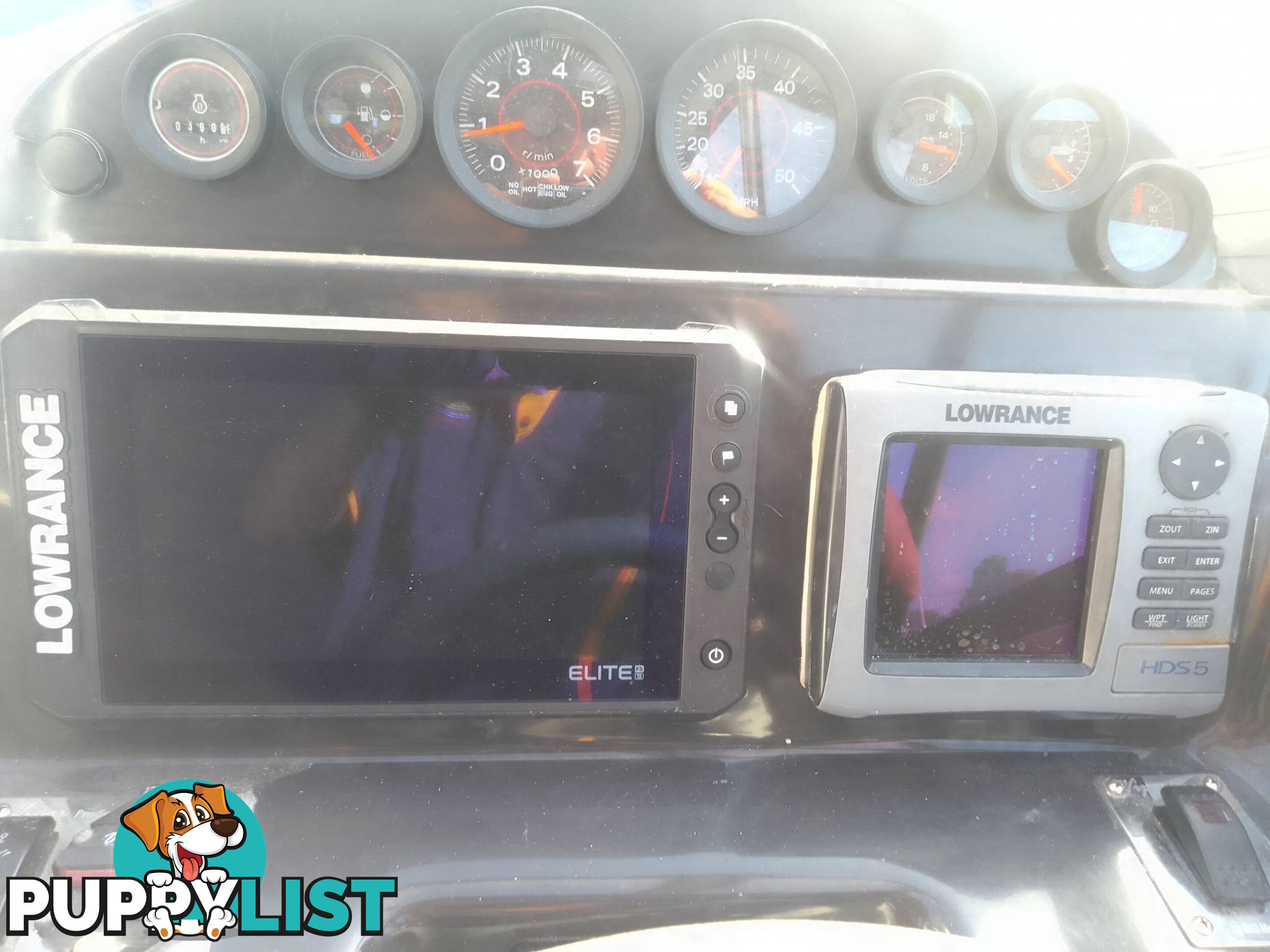 1997 WHITTLEY SEA LEGEND 6.3MTR WITH 175HP EVINRUDE OUTBOARD MOTOR ON EASYTOW TRAILER