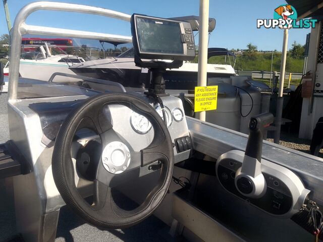 USED 2019 STACER 429 OUTLAW WITH A 40HP MERCURY 4 STROKE OUTBOARD ON A 2019 STACER TRAILER