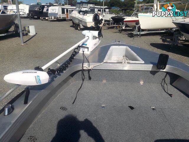 USED 2019 STACER 429 OUTLAW WITH A 40HP MERCURY 4 STROKE OUTBOARD ON A 2019 STACER TRAILER