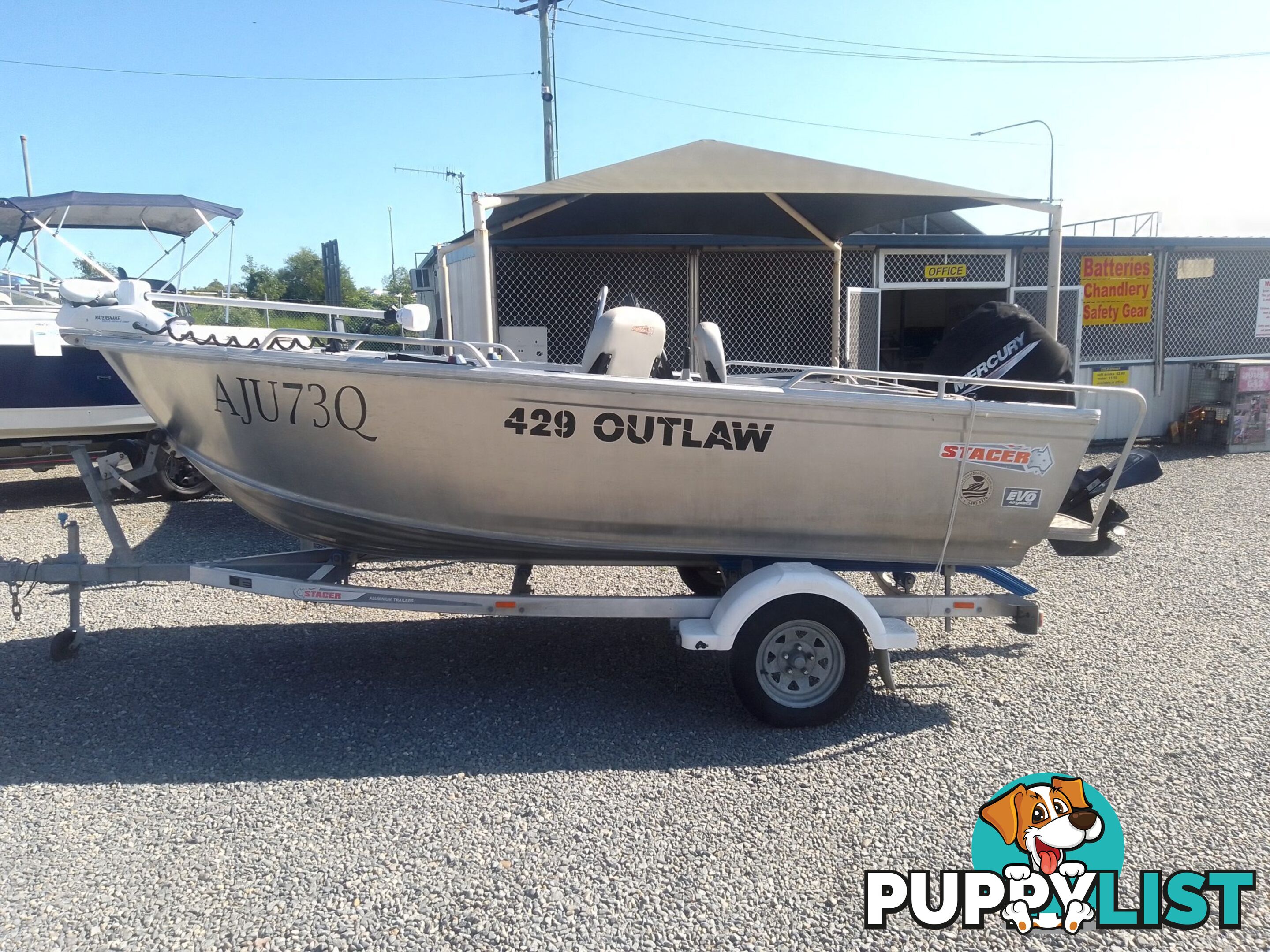 USED 2019 STACER 429 OUTLAW WITH A 40HP MERCURY 4 STROKE OUTBOARD ON A 2019 STACER TRAILER