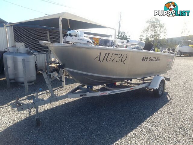 USED 2019 STACER 429 OUTLAW WITH A 40HP MERCURY 4 STROKE OUTBOARD ON A 2019 STACER TRAILER