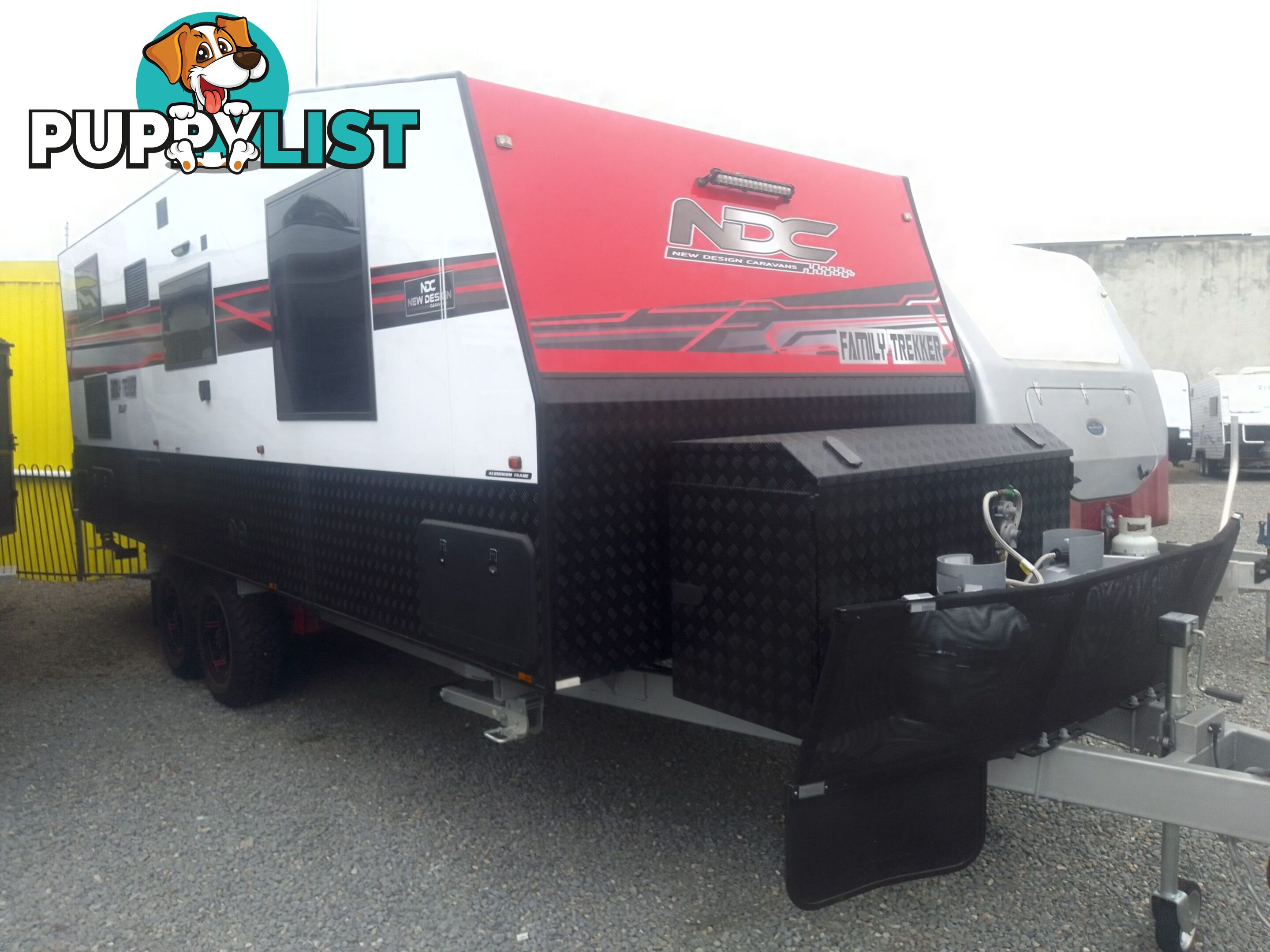 NEW 2024 NEW DESIGN FAMILY TRECKER BUNK BEDS 21'6" OFF ROAD DUAL AXLE CARAVAN