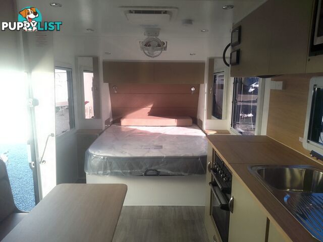 NEW 2024 NEW DESIGN FAMILY TRECKER BUNK BEDS 21'6" OFF ROAD DUAL AXLE CARAVAN