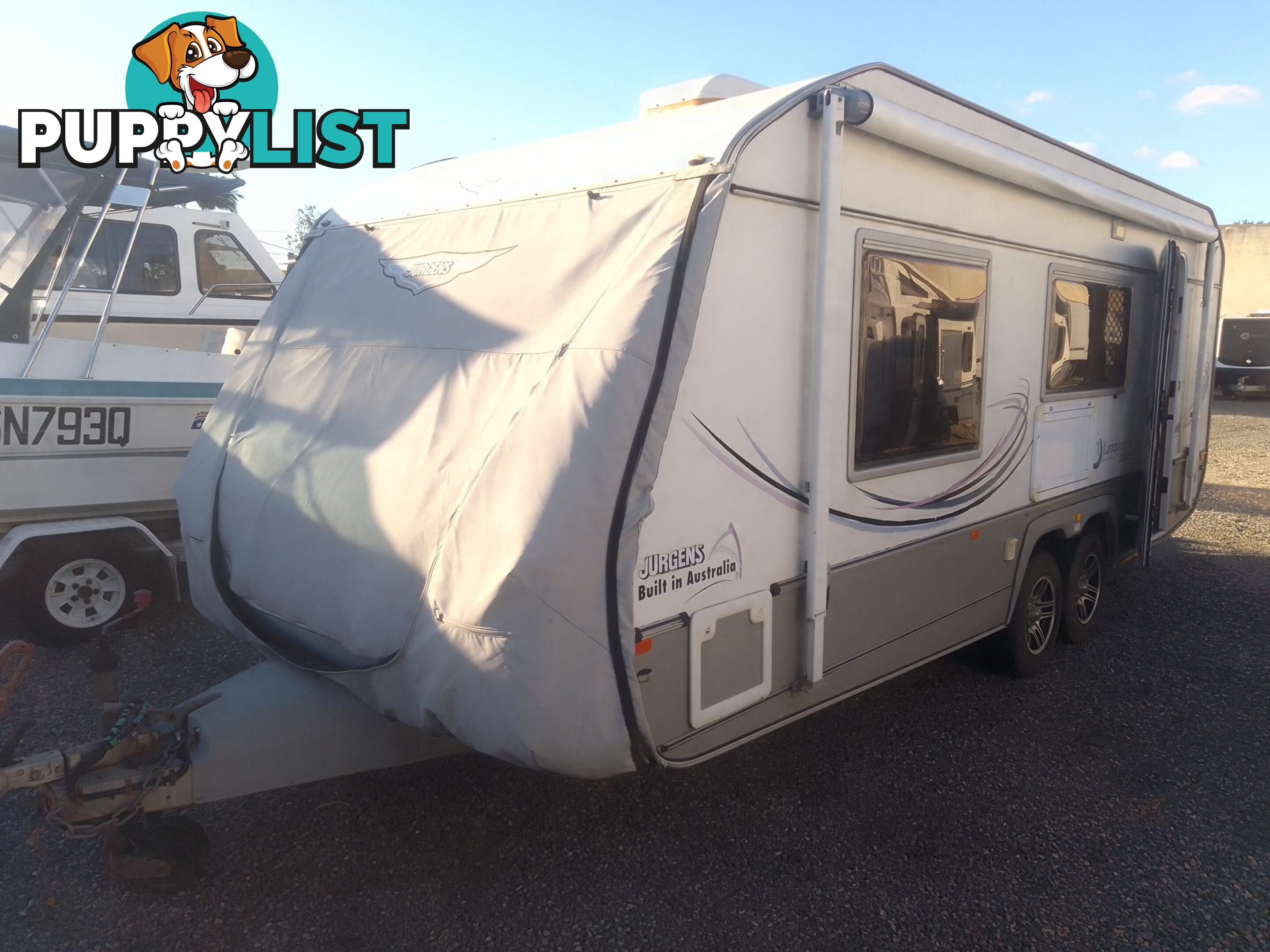 USED 2011 JURGENS LUNAGAZER JT405 SEMI OFF ROAD DUAL AXLE CARAVAN