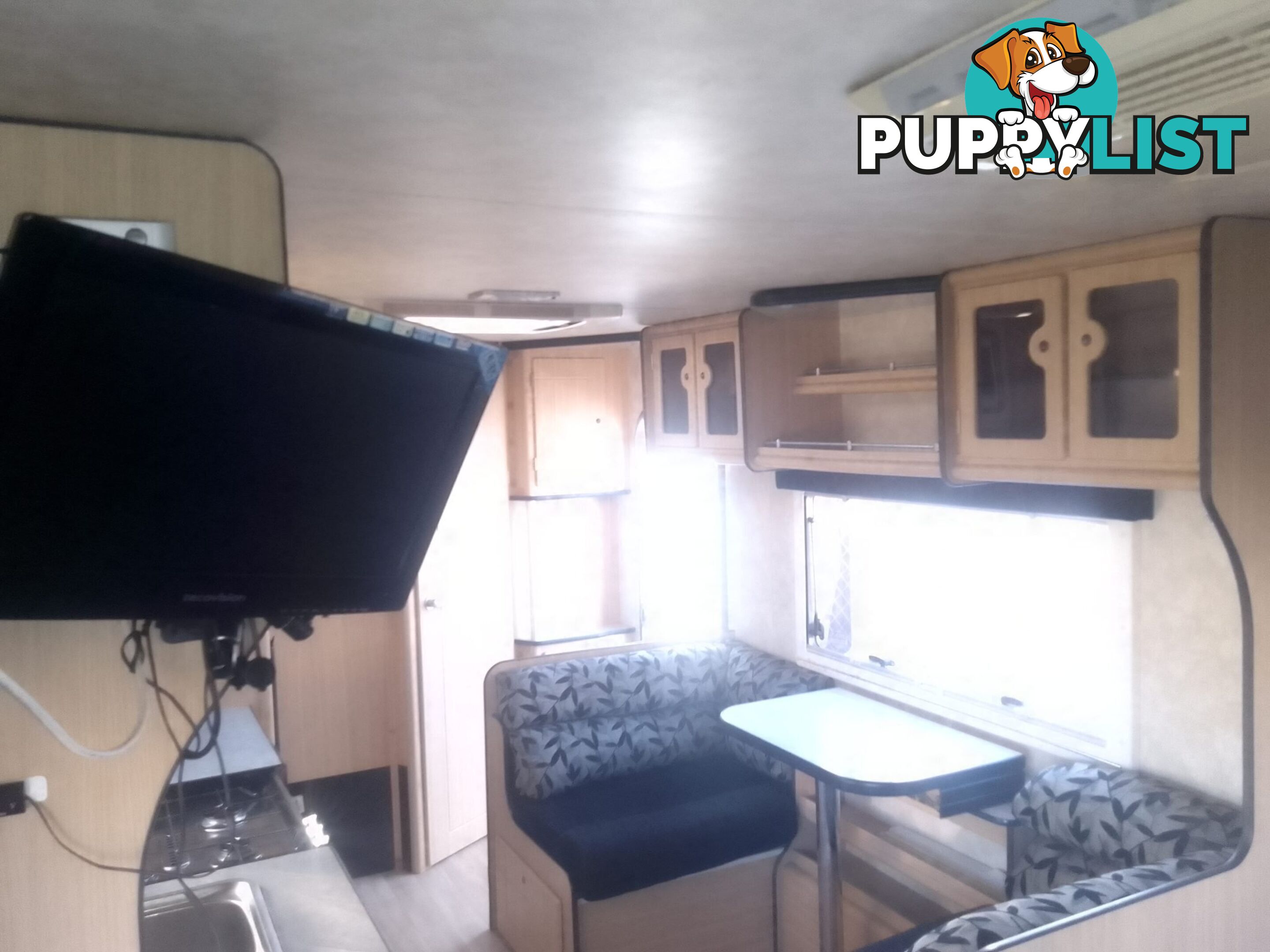 USED 2011 JURGENS LUNAGAZER JT405 SEMI OFF ROAD DUAL AXLE CARAVAN