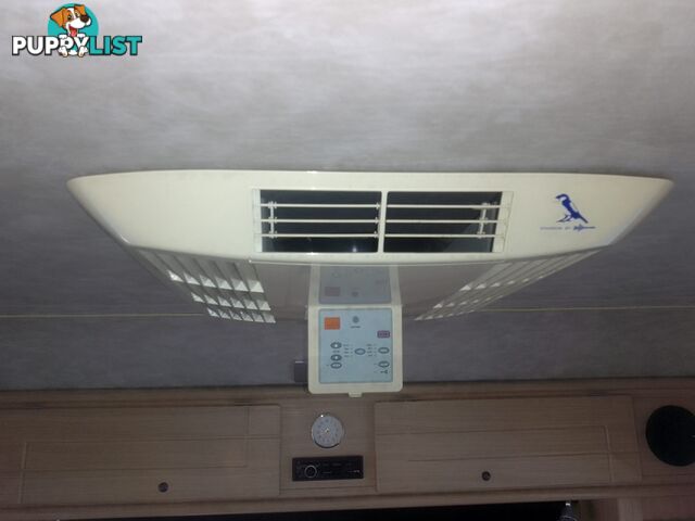 USED 2011 JURGENS LUNAGAZER JT405 SEMI OFF ROAD DUAL AXLE CARAVAN