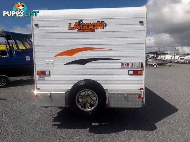 USED 2011 LAGOON FIVE STAR TANDEM TOURING CARAVAN