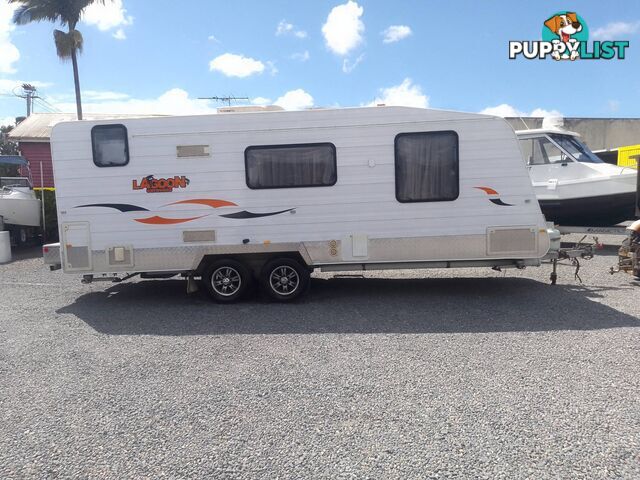 USED 2011 LAGOON FIVE STAR TANDEM TOURING CARAVAN