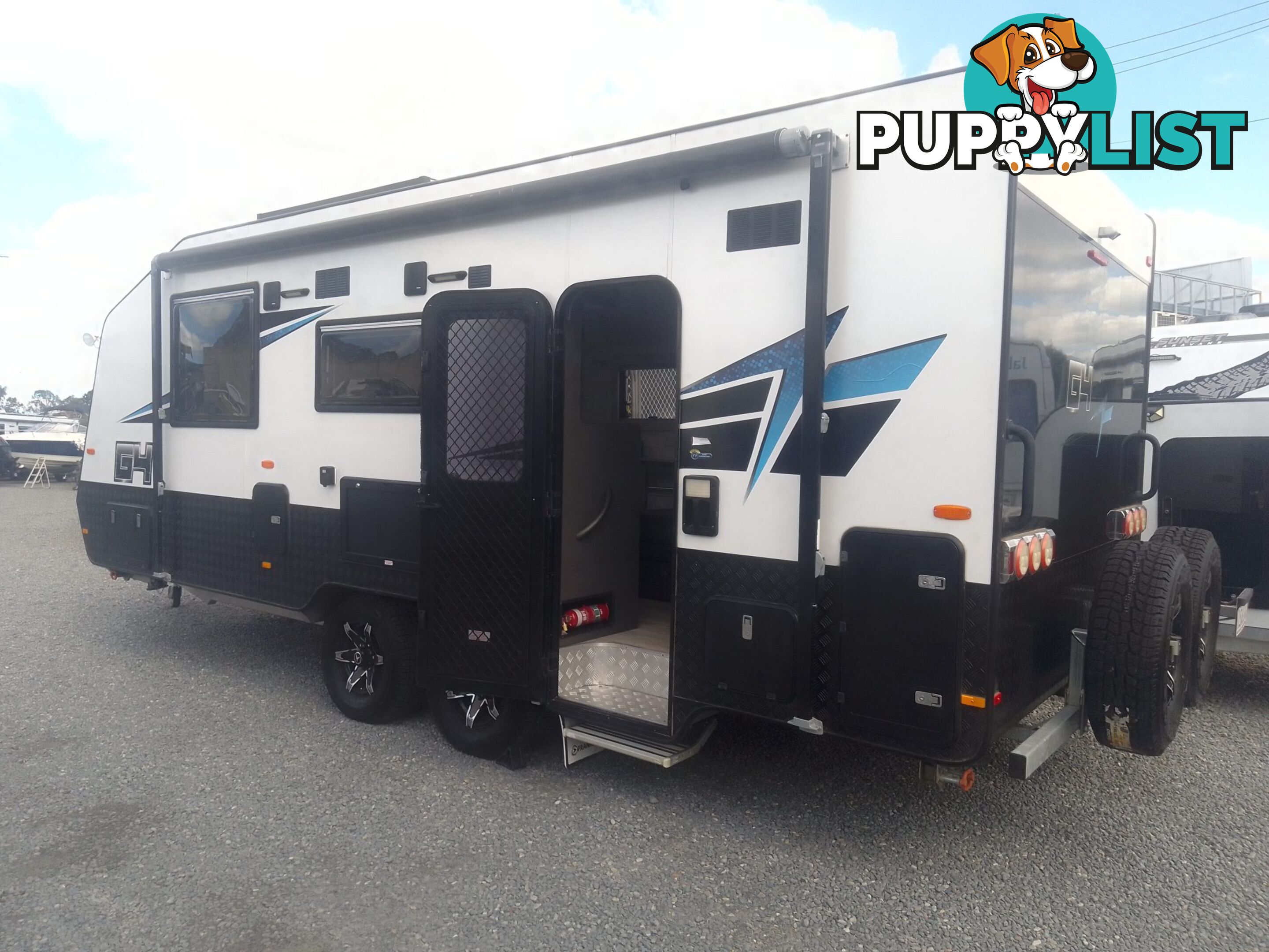 USED 2021 FRANKLIN G4 21FT TOURING DUAL AXLE CARAVAN