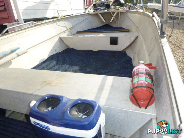 CLARK 3.1 CLIPPER DINGHY WITH 15HP 4 STROKE TOHATSU AND TRAILER Stock# 8486  TYPE Boats   LENG