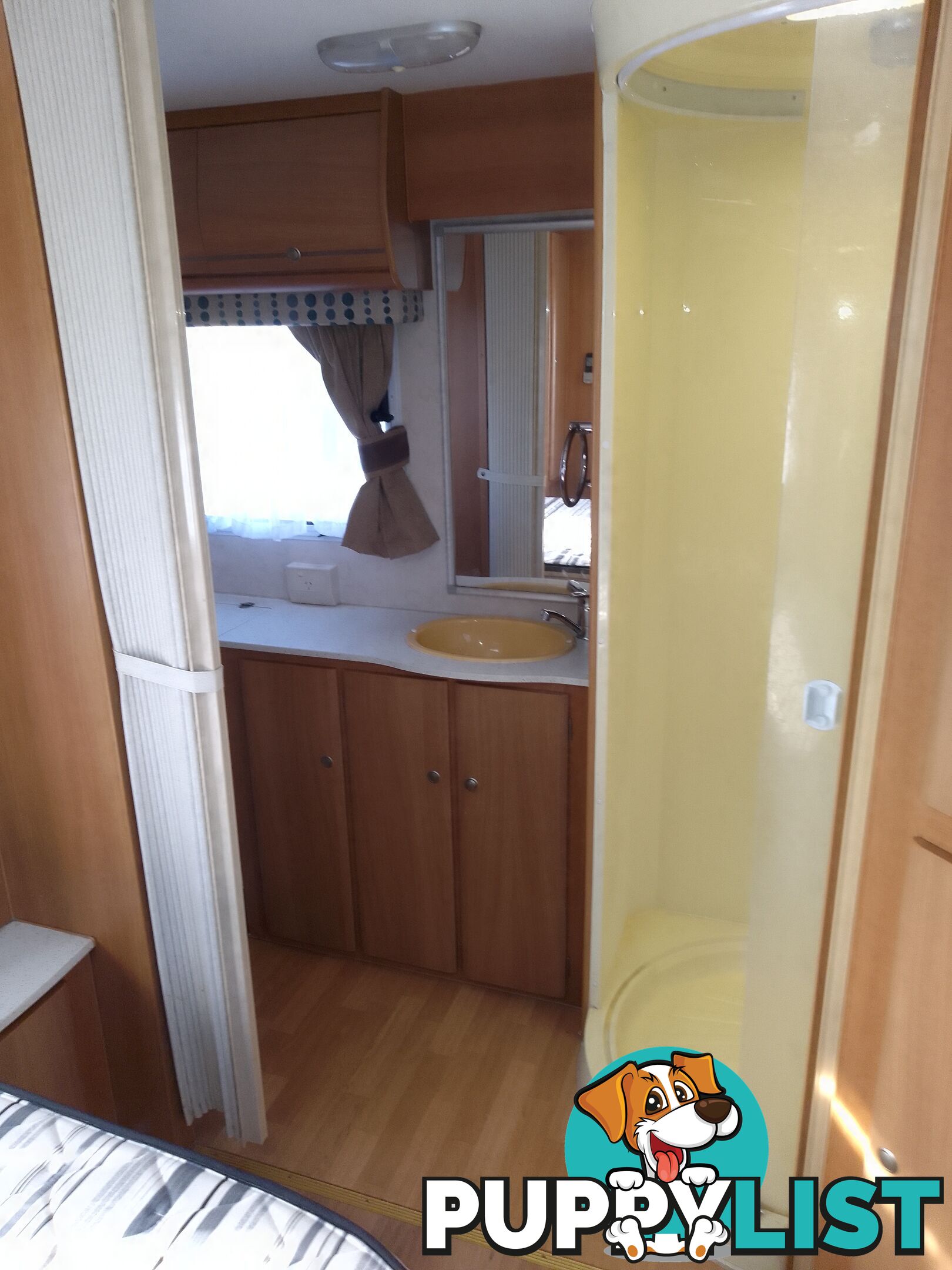 JAYCO STERLING 24FT SEMI OFF-ROAD  TOURING CARAVAN 