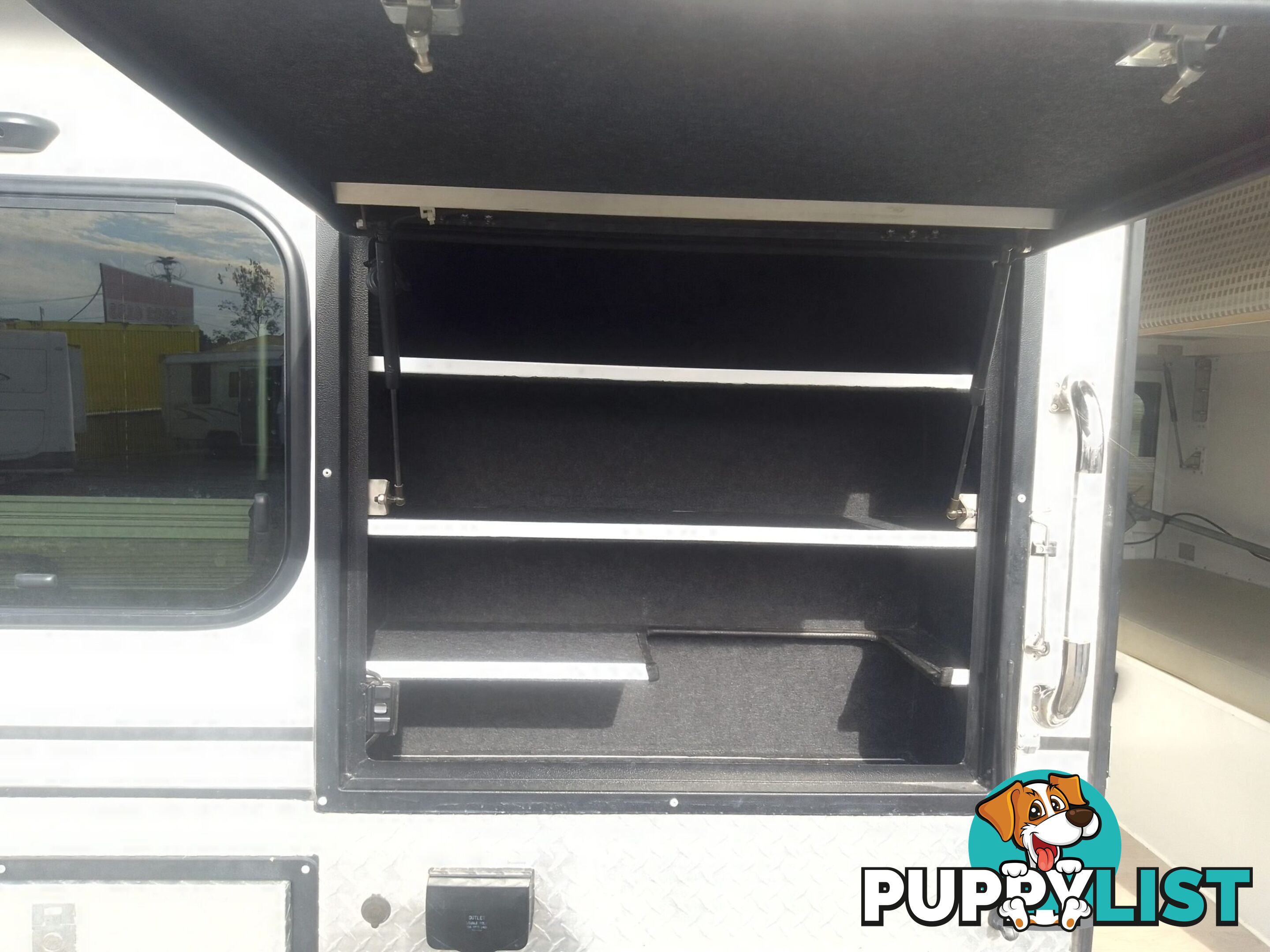 USED 2019 MODCON C3 OFF ROAD SINGLE AXLE HYBRID TOURING CARAVAN