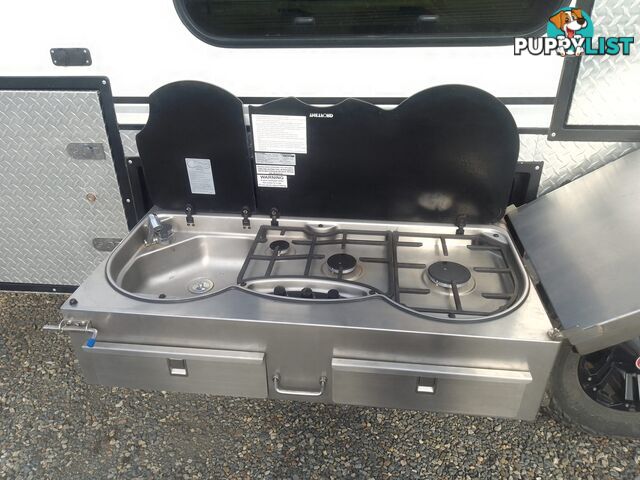 USED 2019 MODCON C3 OFF ROAD SINGLE AXLE HYBRID TOURING CARAVAN