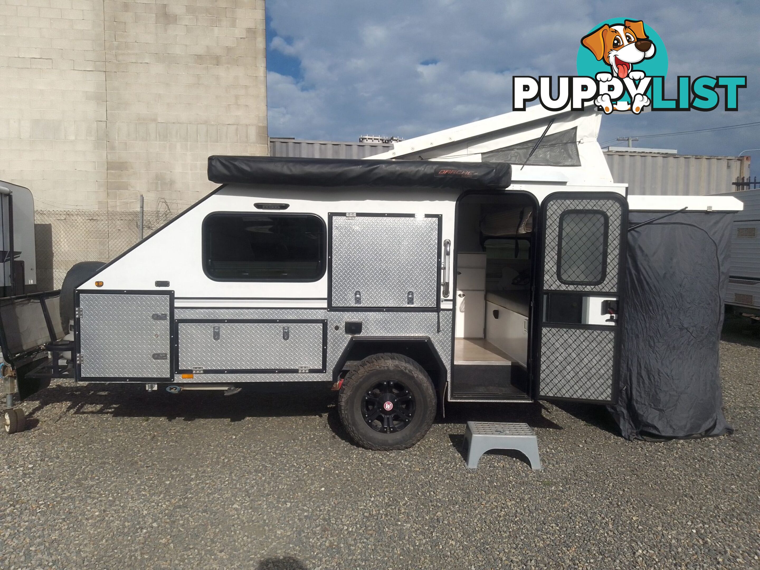USED 2019 MODCON C3 OFF ROAD SINGLE AXLE HYBRID TOURING CARAVAN