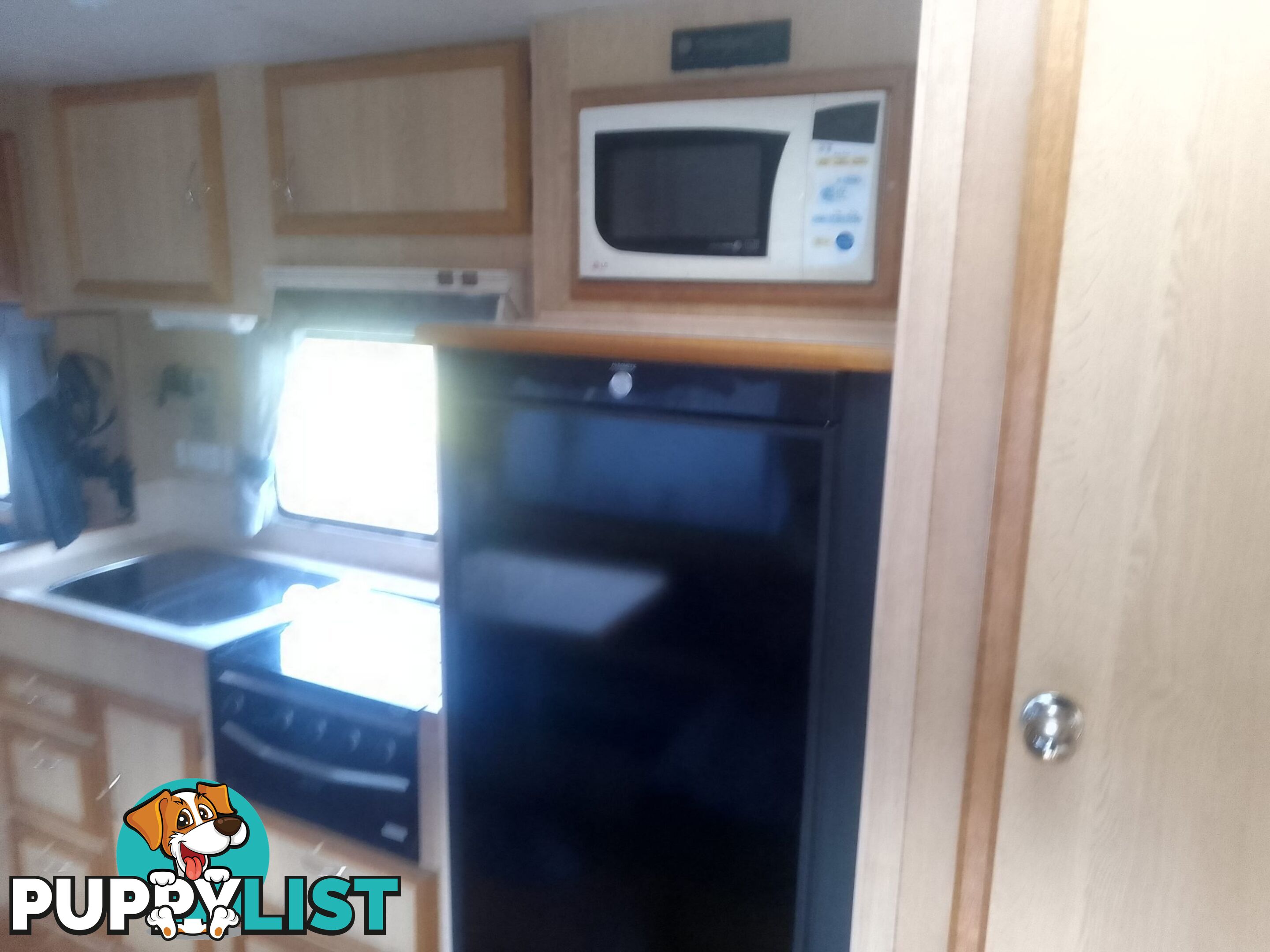 USED 2002 KEDRON XC CROSS COUNTRY 19' DUAL AXLE OFF ROAD CARAVAN