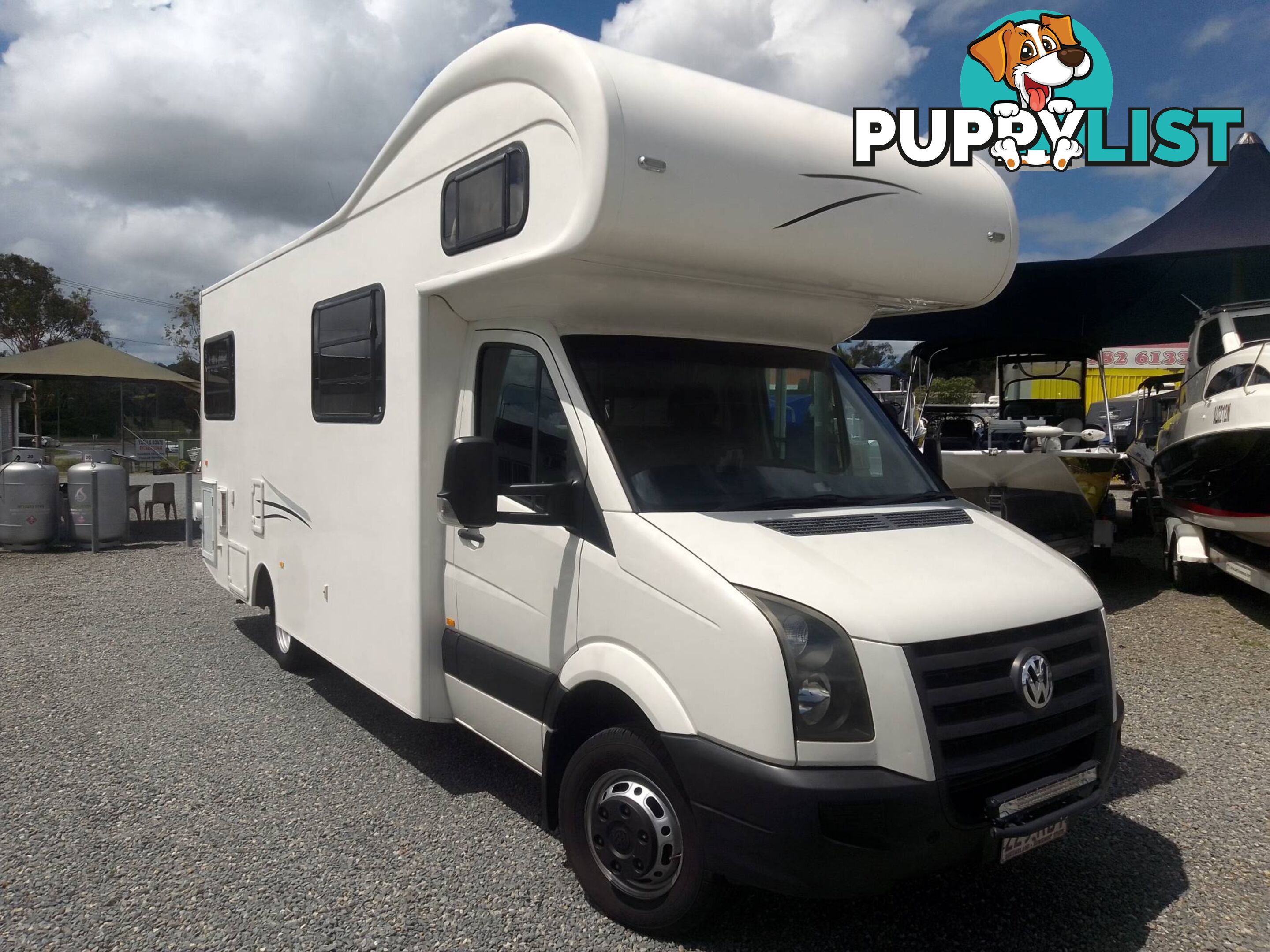 VOLKSWAGEN TURBO DIESEL CRAFTER TALVOR 24FT MOTORHOME