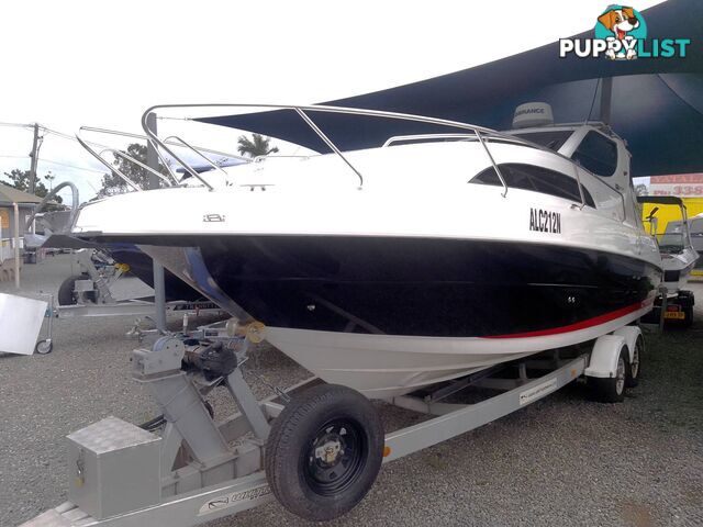 WHITTLEY CR2800 30FT CABIN CRUISER -VOLVO PENTA 5.7LITRE STERNDRIVE 300HP AND TRAILER