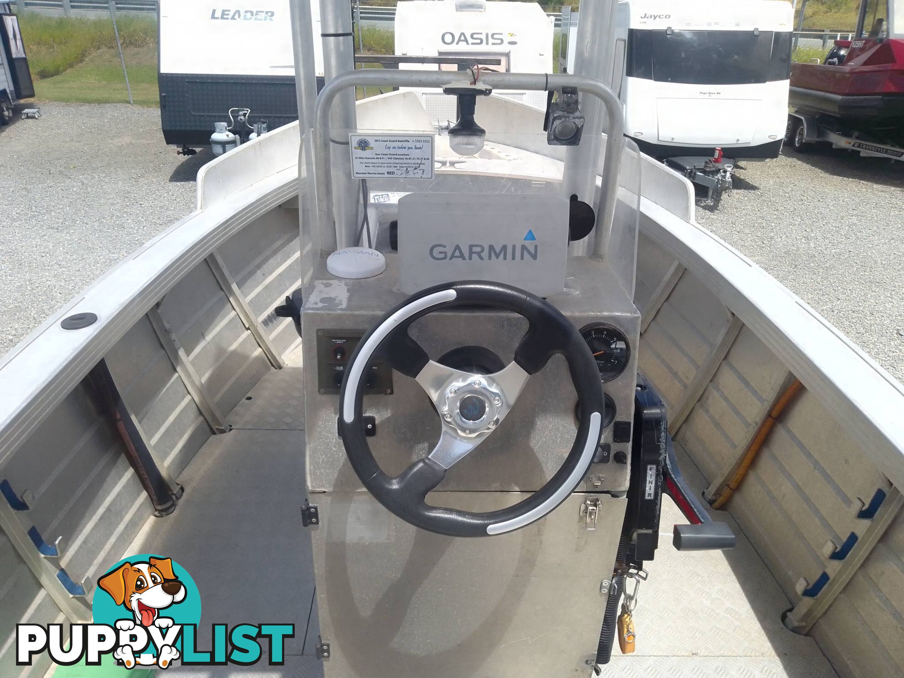 STACER SEAHORSE 529 CENTRE CONSOLE 115HP 4 STROKE SUZUKI OUTBOARD ON TRAILER