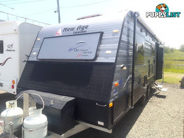NEW AGE OZ CLASSIC 21FT TOURING CARAVAN