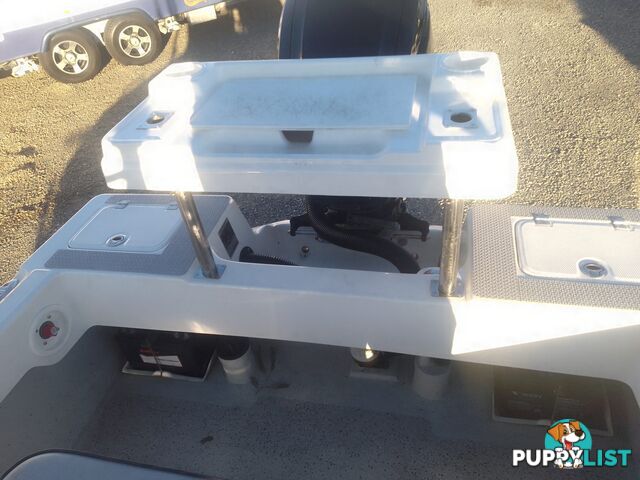 USED 2020 5M BONITO 500 CENTRE CONSOLE ON A 2020 MAYFAIR MARINE SINGLE AXLE TRAILER WITH A 2020 90HP MERCURY 4 STROKE OUTBOARD.