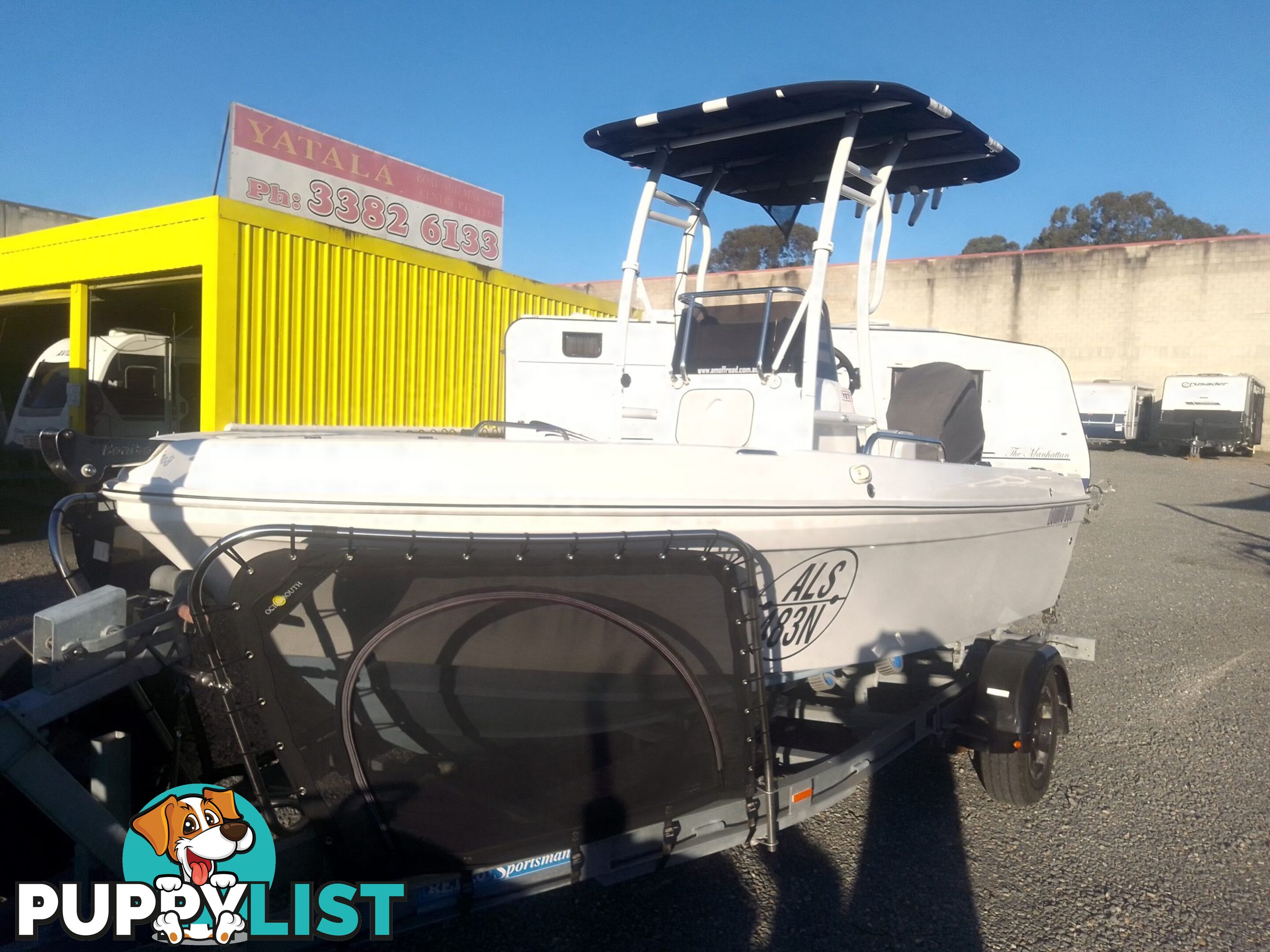 USED 2020 5M BONITO 500 CENTRE CONSOLE ON A 2020 MAYFAIR MARINE SINGLE AXLE TRAILER WITH A 2020 90HP MERCURY 4 STROKE OUTBOARD.