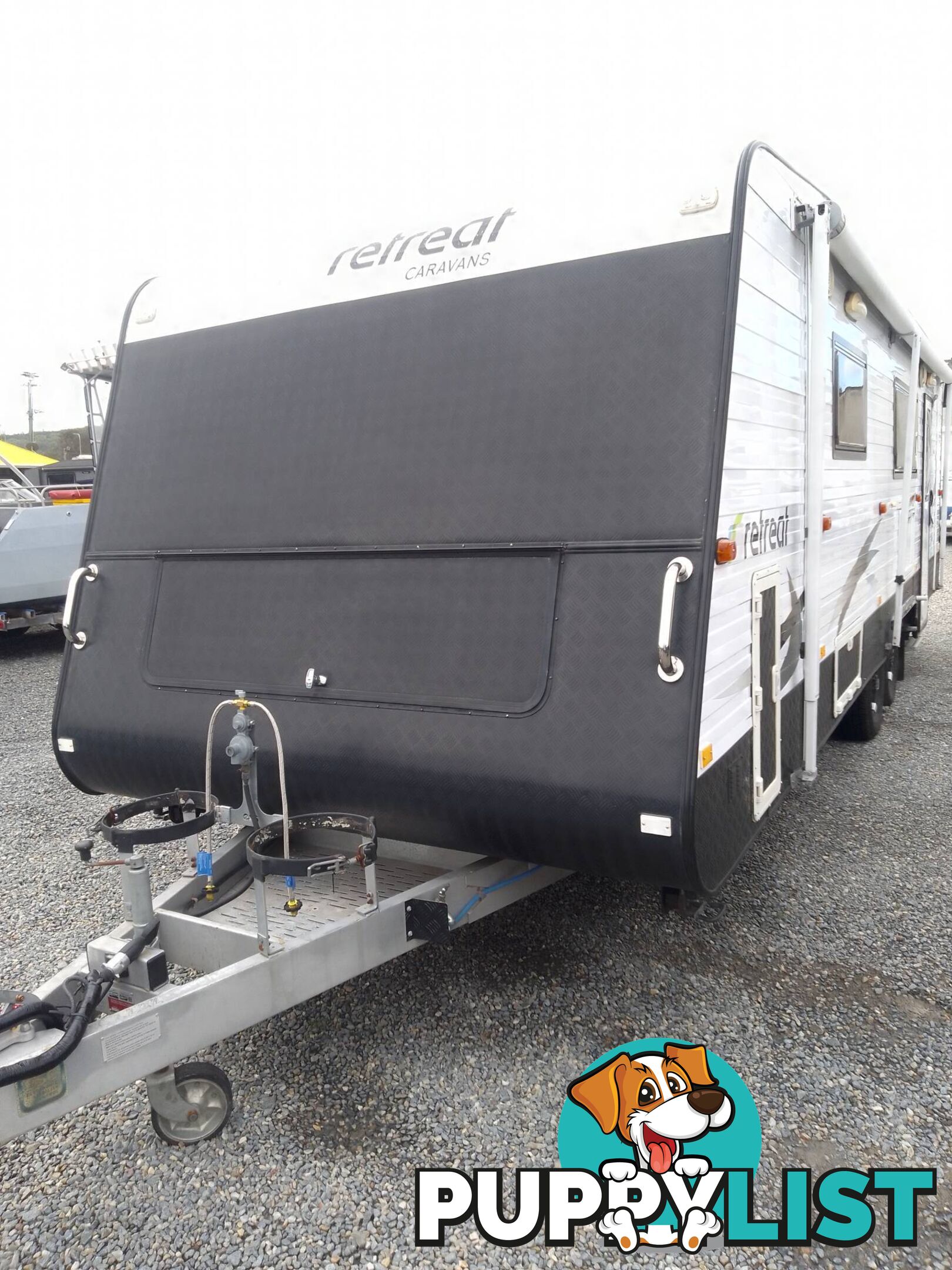 RETREAT MABEL 25FT TOURING CARAVAN