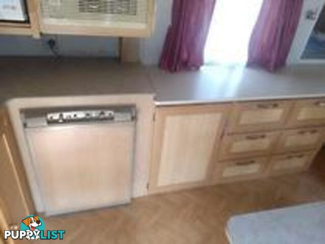 USED 2006 COROMAL EXCEL 541 POP-TOP DUAL AXLE SEMI OFF ROAD CARAVAN
