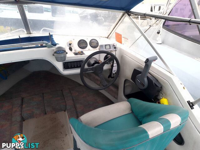 CRUISE CRAFT LAZER 520XL CUDDY CABIN-YAMAHA 100HP 4 STROKE AND TRAILER