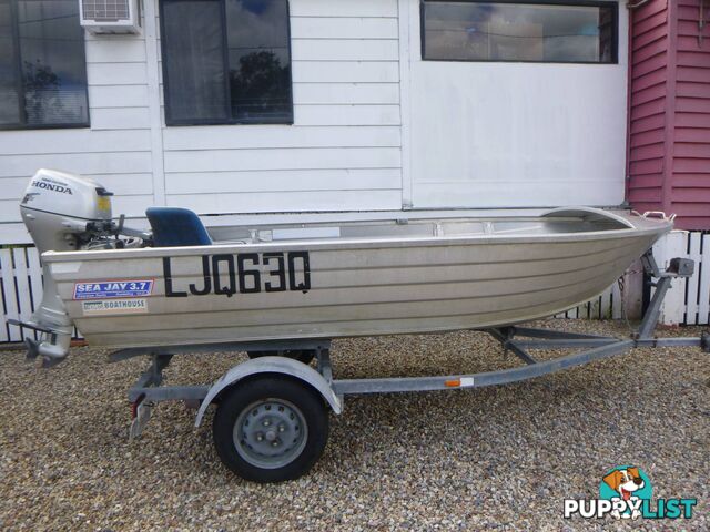 SEAJAY NOMAD ALUMINIUM DINGHY-20HP HONDA 4 STROKE AND TRAILER