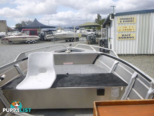 STESSCO CATCHER 429 SIDE CONSOLE RUNABOUT-30HP YAMAHA AND TRAILER 2014