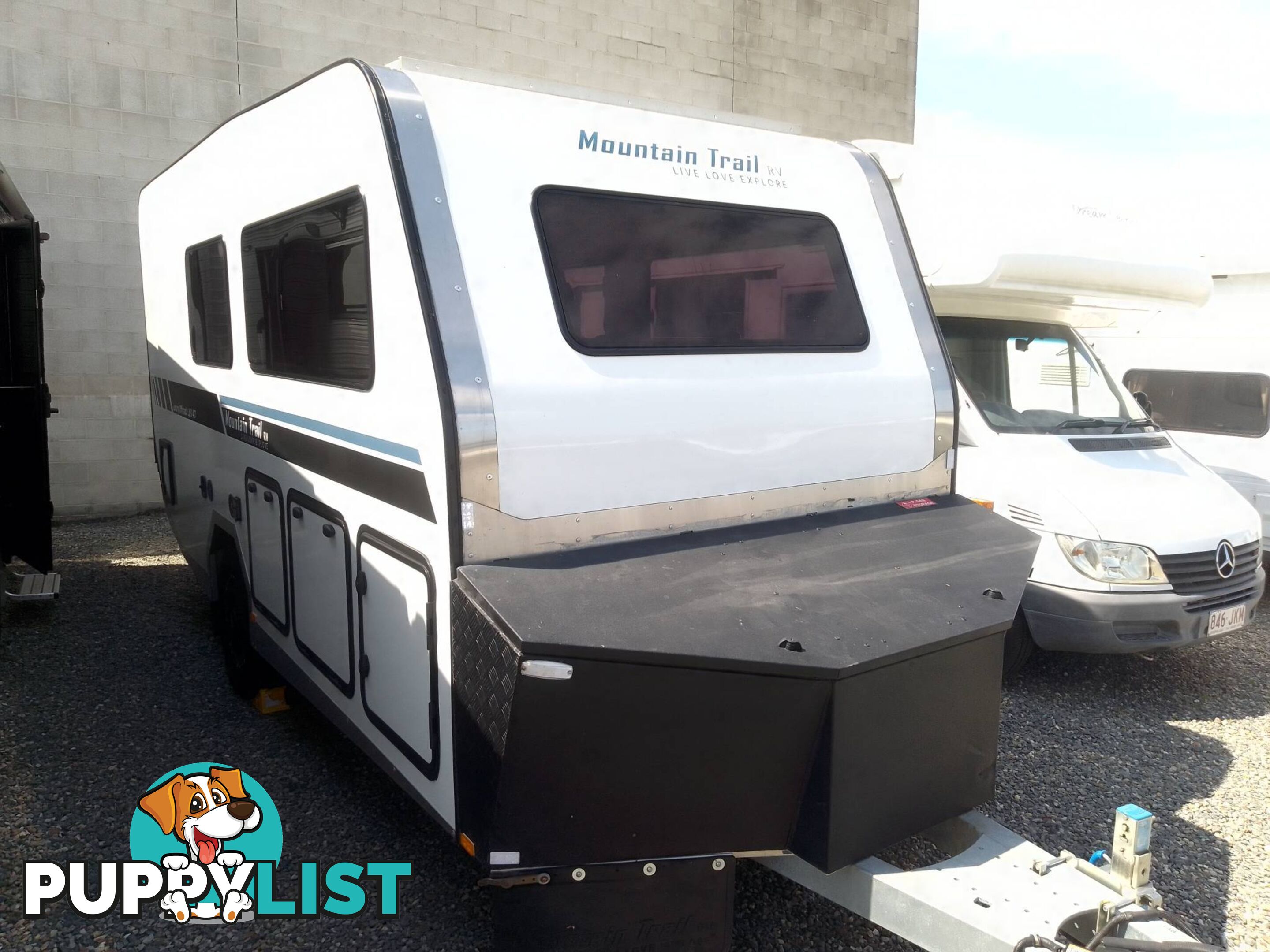 MOUNTAIN TRAIL LXV4.7 HYBRID OFFROAD 15FT CARAVAN