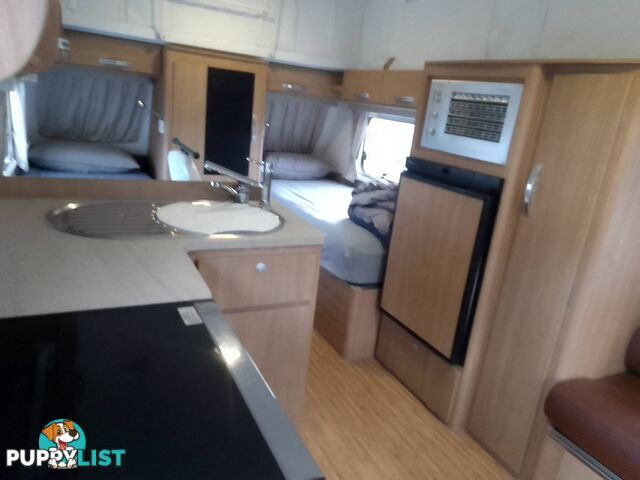 JAYCO STARCRAFT 15FT POP-TOP TOURING CARAVAN