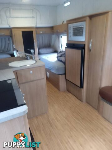 JAYCO STARCRAFT 15FT POP-TOP TOURING CARAVAN