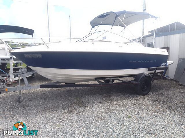 USED 2006 BAYLINER DISCOVERY CUDDY CABIN WITH A FOUR CYLINDER 135HP MERCRUISER ON A KARAVAN SINGLE AXLE TRAILER