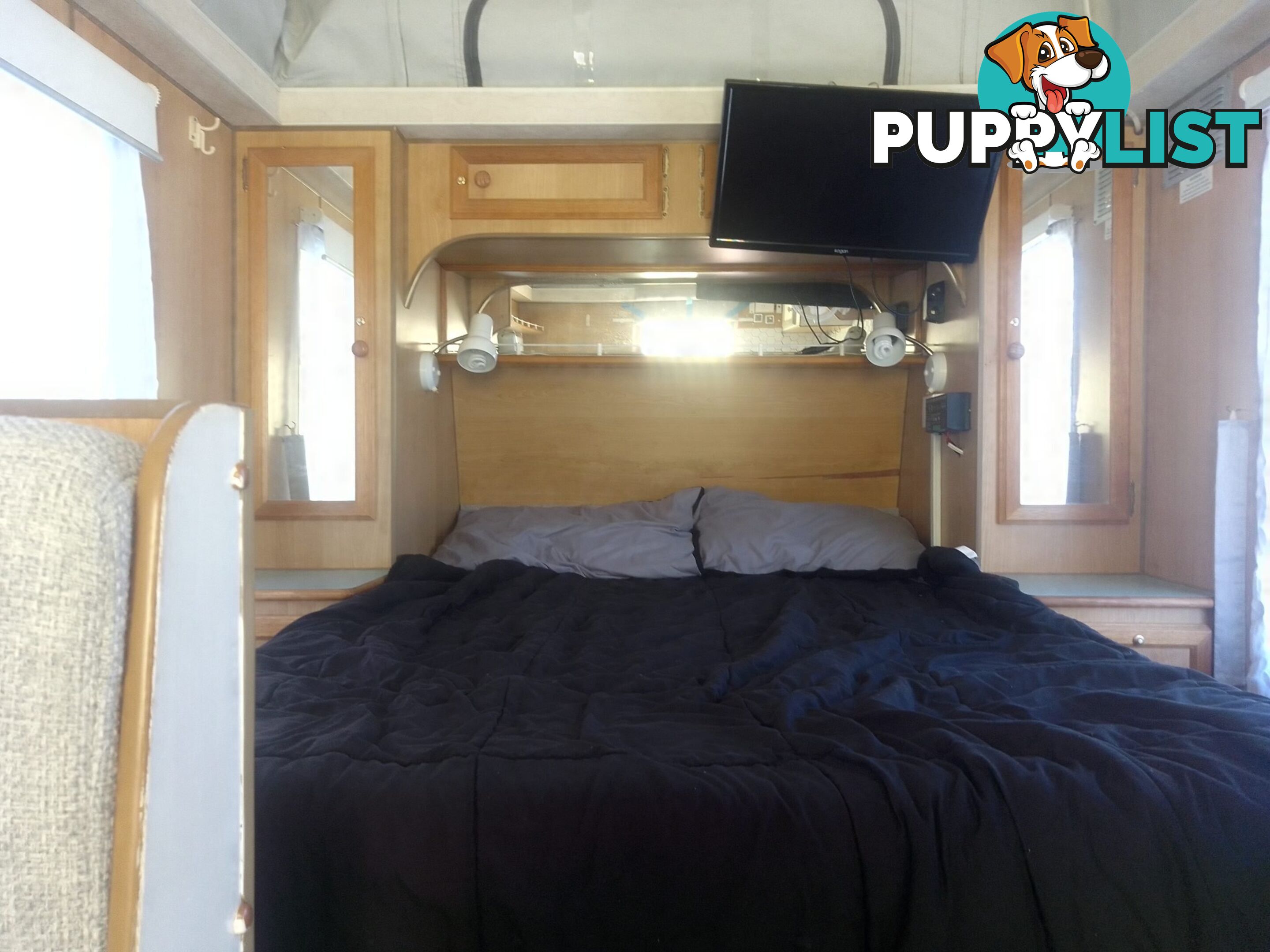 USED 1996 REGAL MINI SERIES 12' SINGLE AXLE, POP TOP CARAVAN