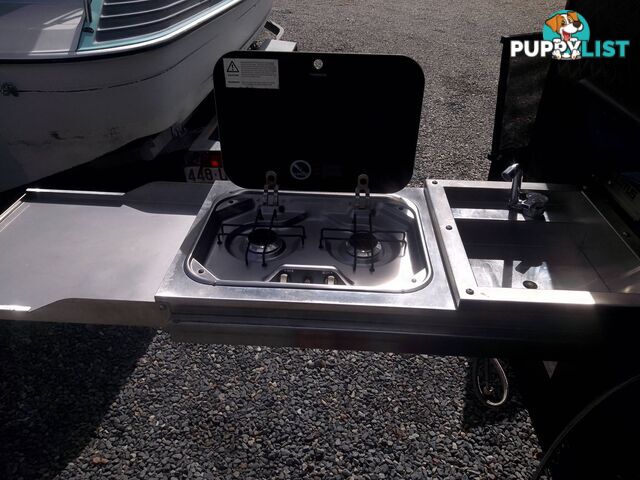 USED 2022 LOTUS FREELANDER 216 OFFROAD CARAVAN WITH WISHBONE, COIL & SHOCK ABSORBER SUSPENSION.