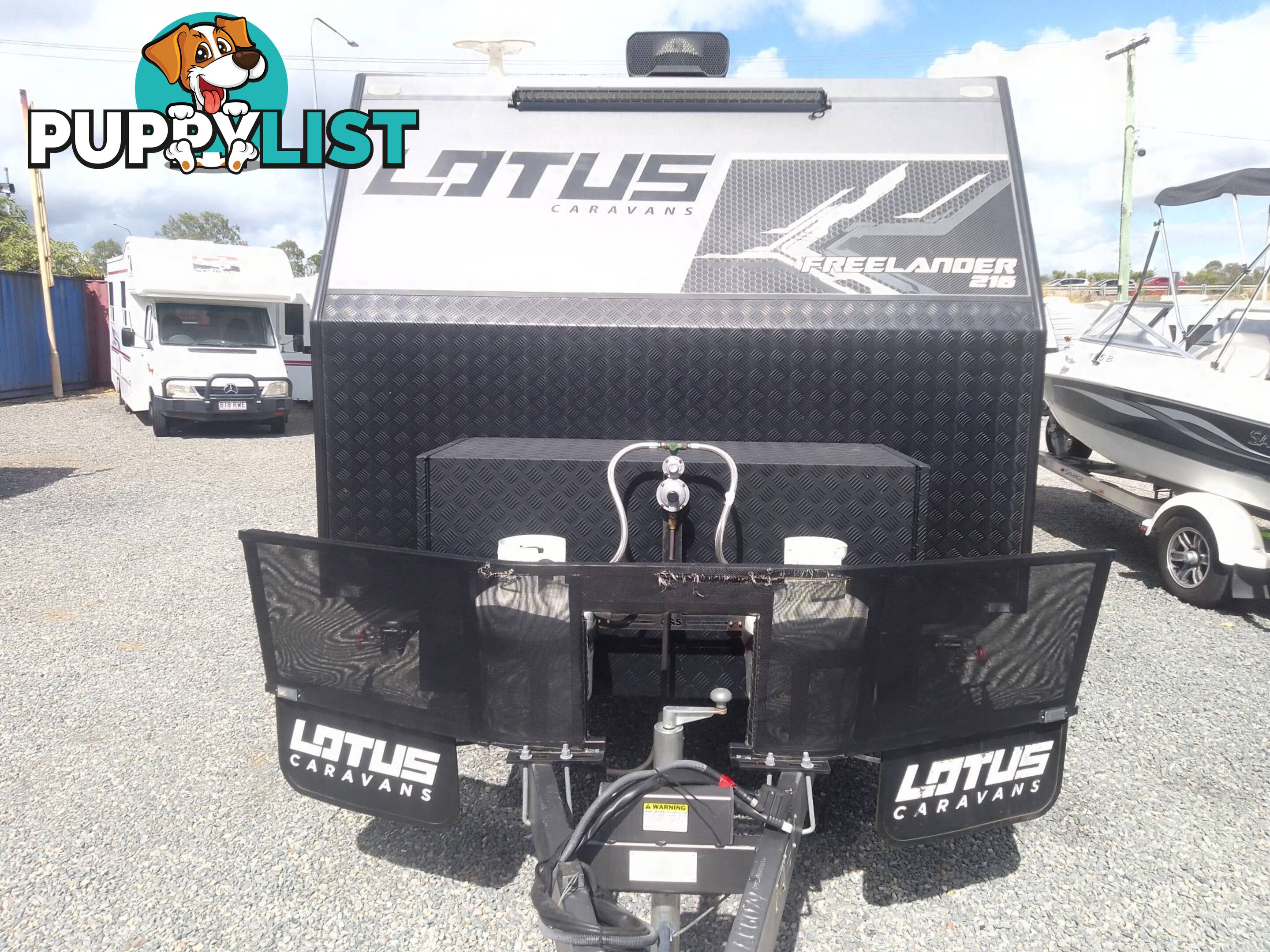 USED 2022 LOTUS FREELANDER 216 OFFROAD CARAVAN WITH WISHBONE, COIL & SHOCK ABSORBER SUSPENSION.