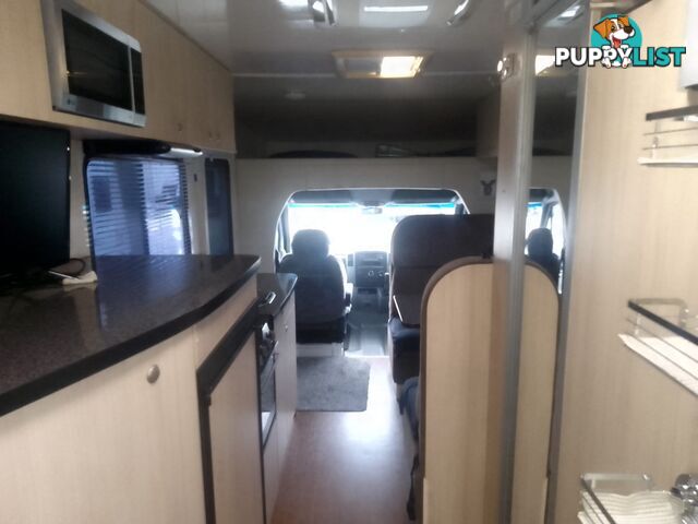 USED 2012 MERCEDEZ BENZ MURANA LUXURY, LOW MILEAGE AUTOMATIC MOTOR HOME.