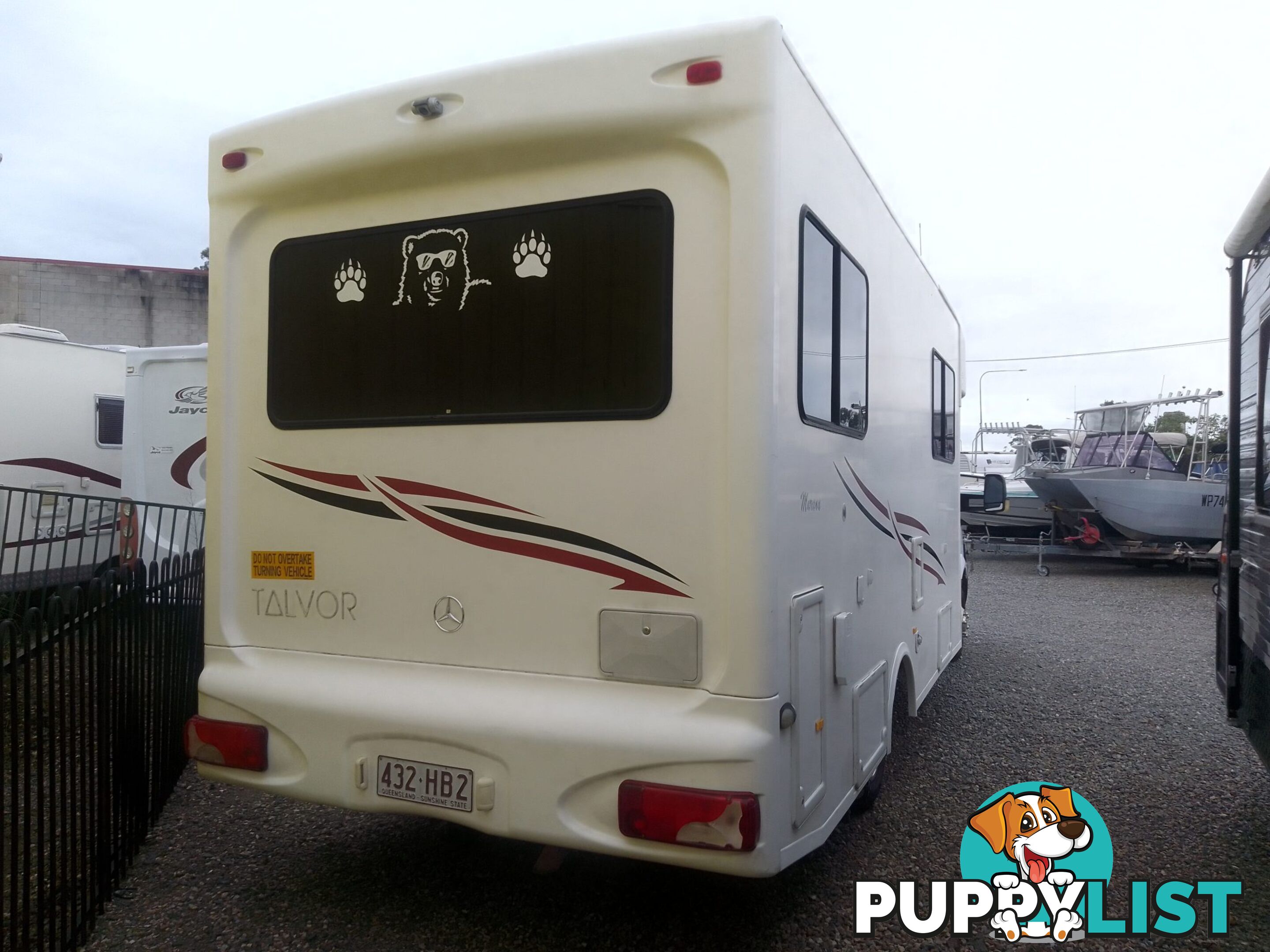 USED 2012 MERCEDEZ BENZ MURANA LUXURY, LOW MILEAGE AUTOMATIC MOTOR HOME.